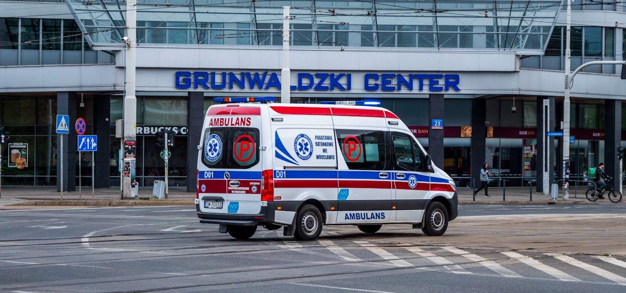 Ce înseamnă să fii asigurat la sănătate și ce drepturi ai?